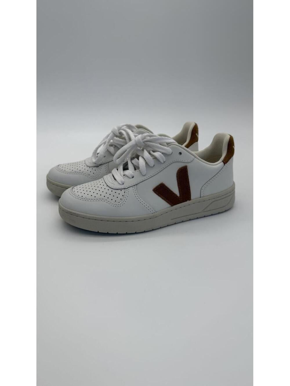 Veja V-10 White Camel Leather Sneakers Women’s Size 5 White Brown Casual Shoes